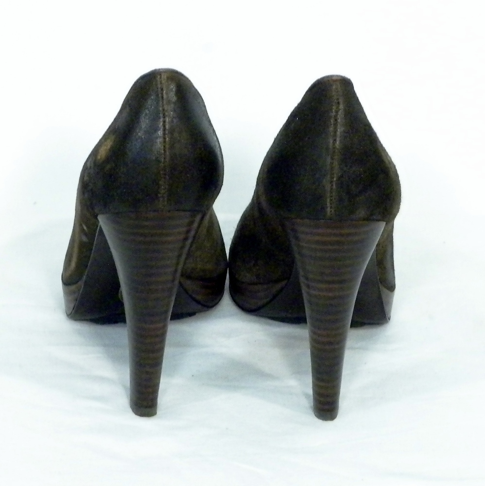 Escarpin Marron FRYE Pointure Estimée 38. Bon état - Vue 2 - 
